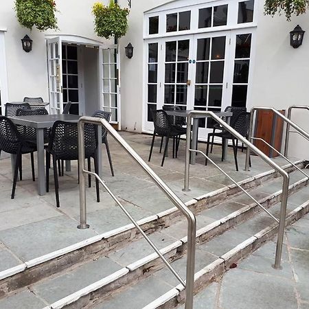The George Hotel Wetherspoon Brecon Zewnętrze zdjęcie